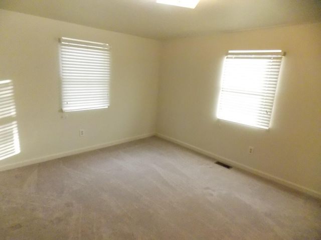 5549 Hollins RD, Roanoke, VA 24019