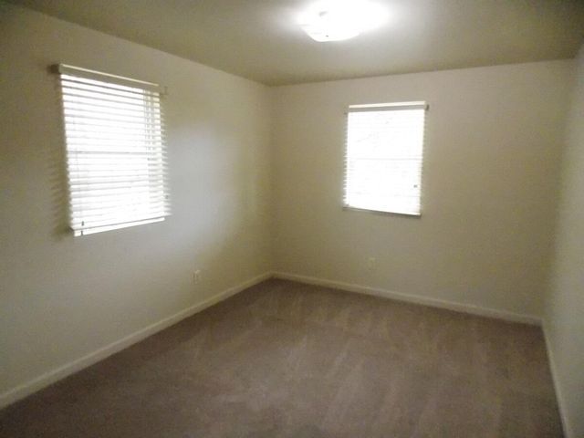 5549 Hollins RD, Roanoke, VA 24019