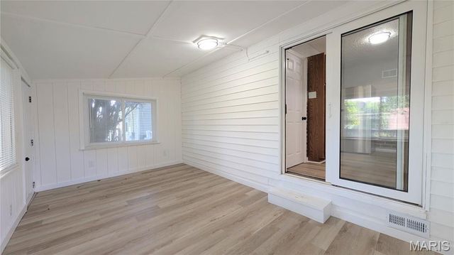 9716 Lilly Jean Drive, Woodson Terrace, MO 63134