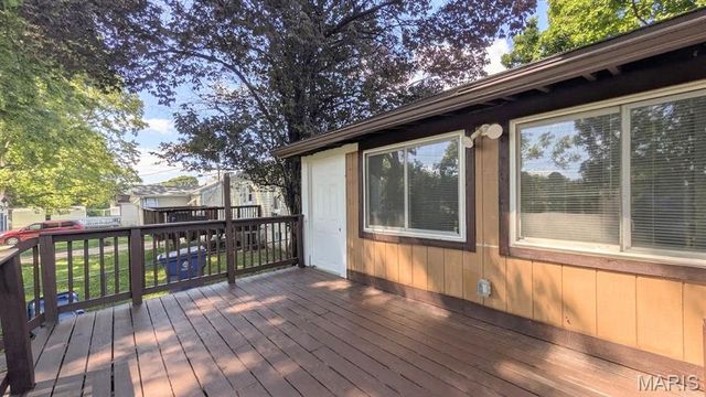 9716 Lilly Jean Drive, Woodson Terrace, MO 63134