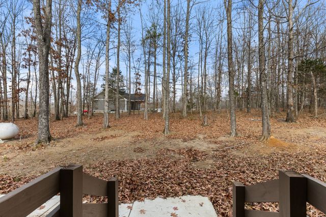6645 Parish Dr, Nunnelly, TN 37137