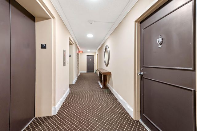 2400 Presidential Way 1706, West Palm Beach, FL 33401
