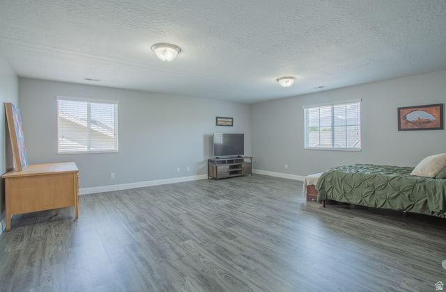 1007 N SKIPTON DR, North Salt Lake, UT 84054