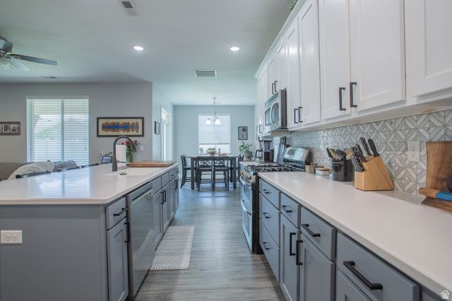 1007 N SKIPTON DR, North Salt Lake, UT 84054