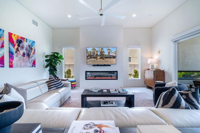 460 Palladium Boulevard, Palm Springs, CA 92262