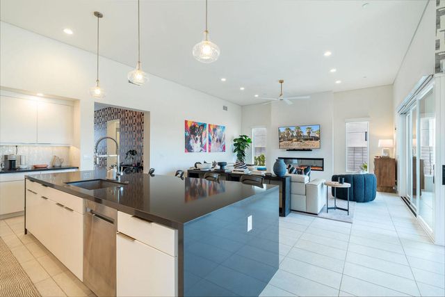 460 Palladium Boulevard, Palm Springs, CA 92262