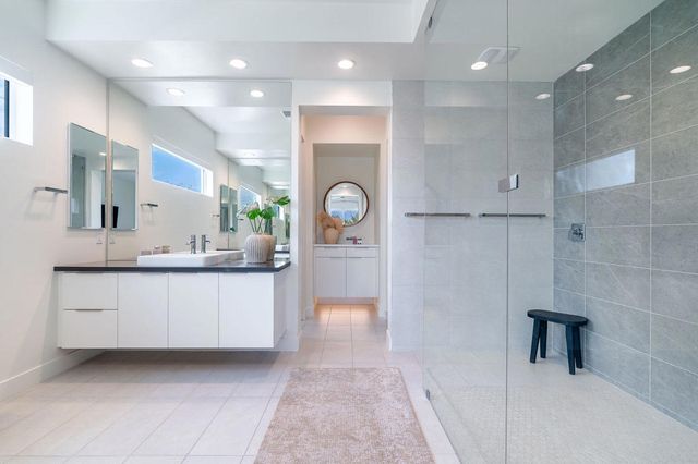 460 Palladium Boulevard, Palm Springs, CA 92262