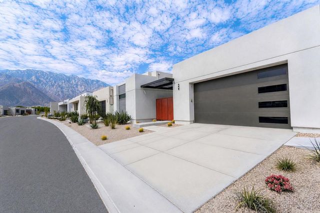 460 Palladium Boulevard, Palm Springs, CA 92262