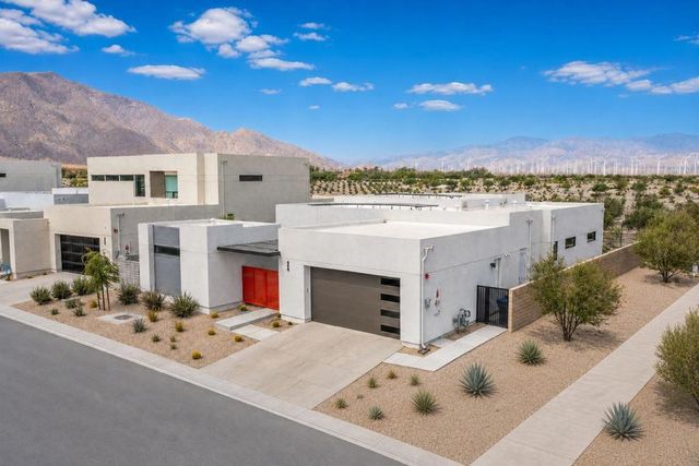 460 Palladium Boulevard, Palm Springs, CA 92262