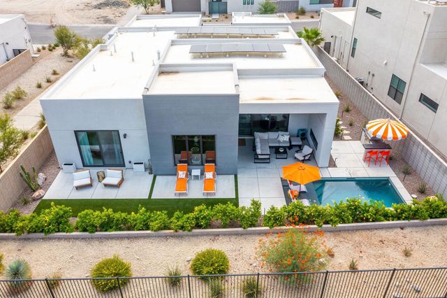 460 Palladium Boulevard, Palm Springs, CA 92262