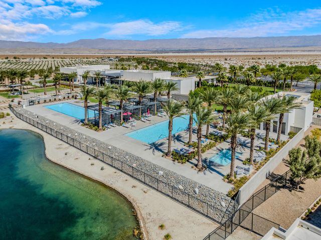 460 Palladium Boulevard, Palm Springs, CA 92262