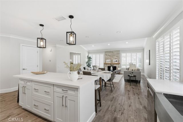 27880 Via Sarasate, Mission Viejo, CA 92692