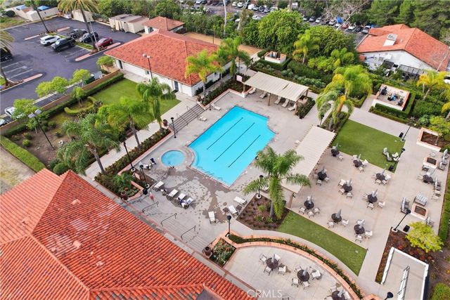 27880 Via Sarasate, Mission Viejo, CA 92692