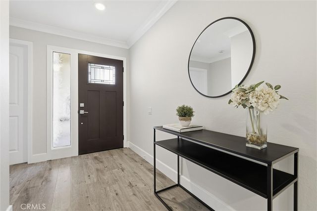 27880 Via Sarasate, Mission Viejo, CA 92692