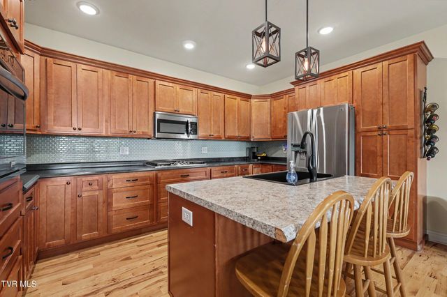 1090 Shell Road, Jonesborough, TN 37659