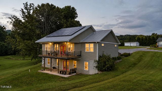 1090 Shell Road, Jonesborough, TN 37659