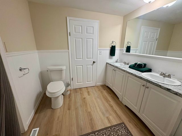 3200 Amelia Avenue, Flushing, MI 48433