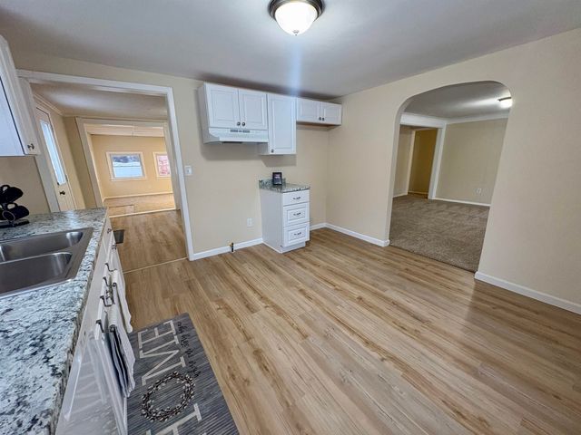 3200 Amelia Avenue, Flushing, MI 48433