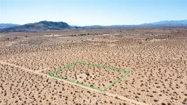 4444 Avenida La Candela, Joshua Tree, CA 92252