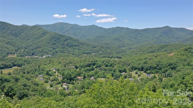 272 Kako Ridge 64, Sylva, NC 28779