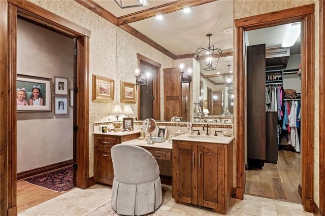 15820 Chapel Ridge Lane, Edmond, OK 73013