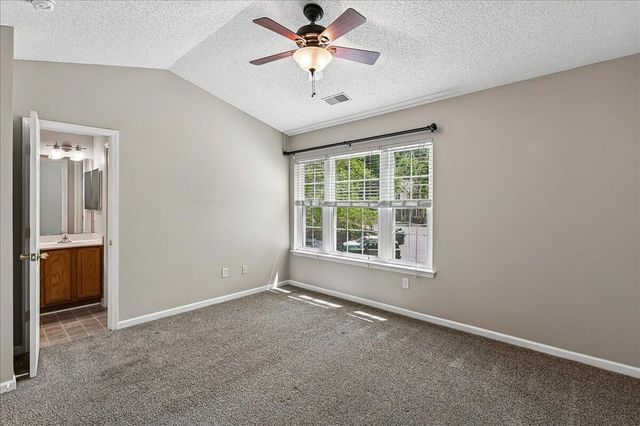 7948 Shadow Oak Drive, North Charleston, SC 29406