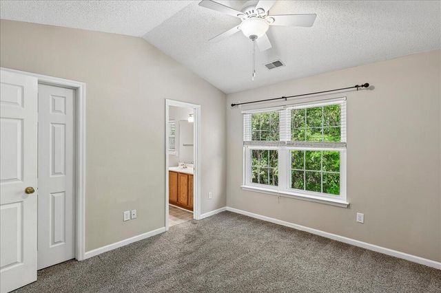 7948 Shadow Oak Drive, North Charleston, SC 29406