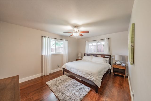 3249 Regent Drive, Dallas, TX 75229