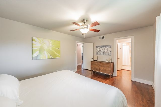 3249 Regent Drive, Dallas, TX 75229