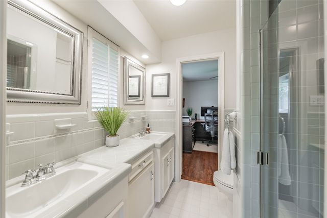 3249 Regent Drive, Dallas, TX 75229