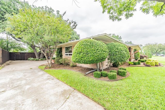 3249 Regent Drive, Dallas, TX 75229