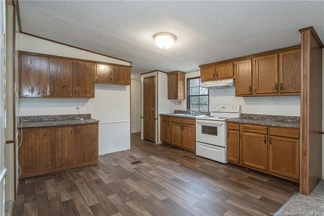 3442 McKinnon Road, Fayetteville, NC 28304