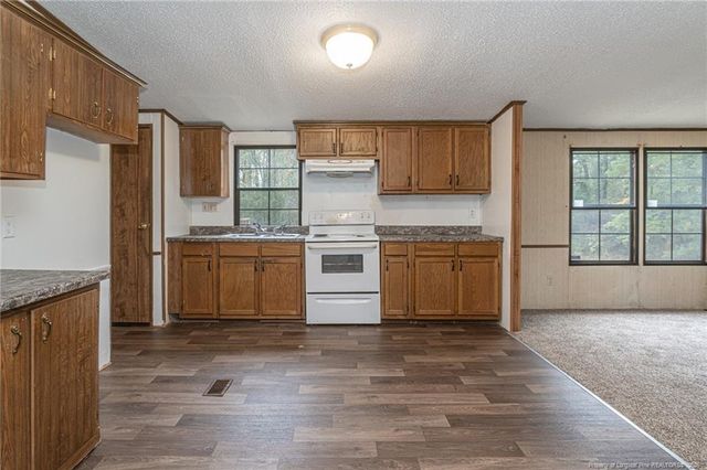 3442 McKinnon Road, Fayetteville, NC 28304