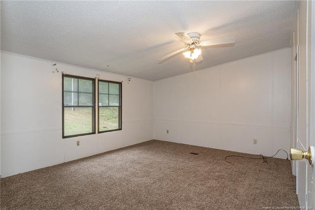 3442 McKinnon Road, Fayetteville, NC 28304