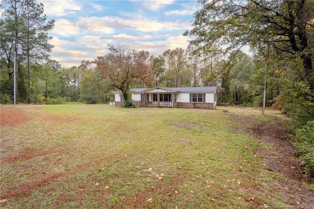 3442 McKinnon Road, Fayetteville, NC 28304