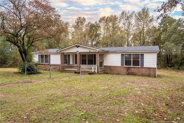 3442 McKinnon Road, Fayetteville, NC 28304