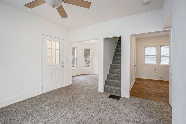 1054 Crosby Street, Grand Rapids, MI 49504