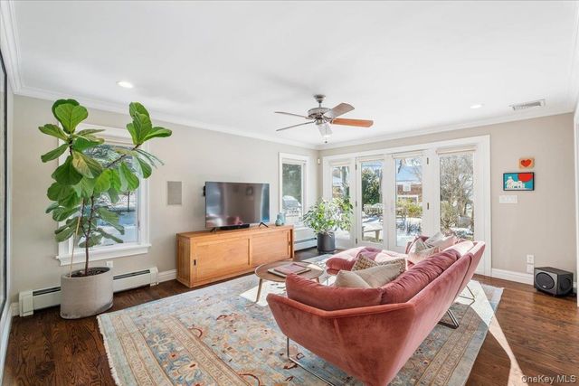 9 Thomas Lane, Scarsdale, NY 10583