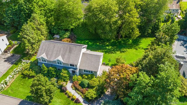 9 Thomas Lane, Scarsdale, NY 10583