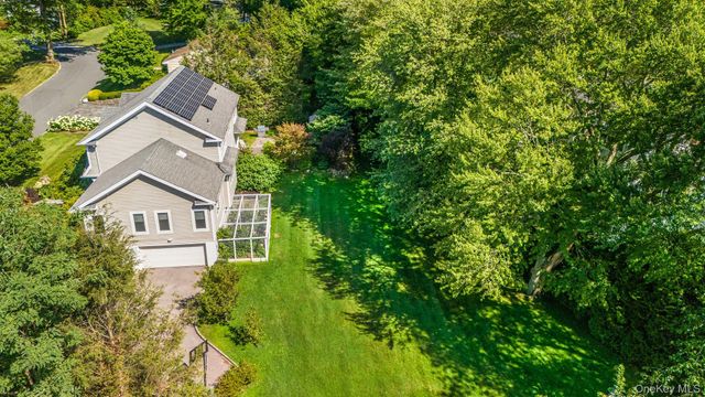 9 Thomas Lane, Scarsdale, NY 10583