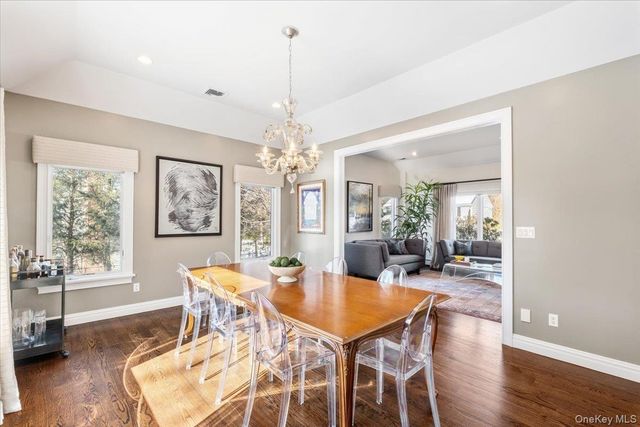 9 Thomas Lane, Scarsdale, NY 10583