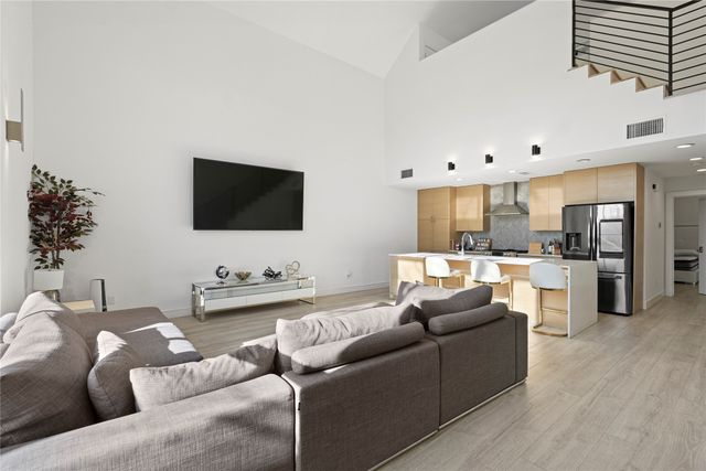 3880 Munger Avenue 9, Dallas, TX 75204