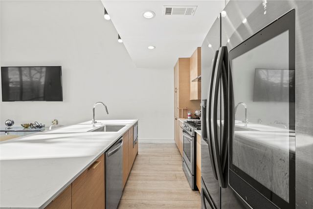 3880 Munger Avenue 9, Dallas, TX 75204