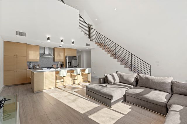 3880 Munger Avenue 9, Dallas, TX 75204