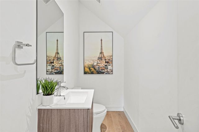 3880 Munger Avenue 9, Dallas, TX 75204