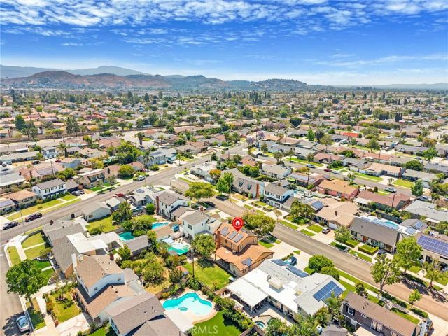 2721 E Adams Avenue, Orange, CA 92867