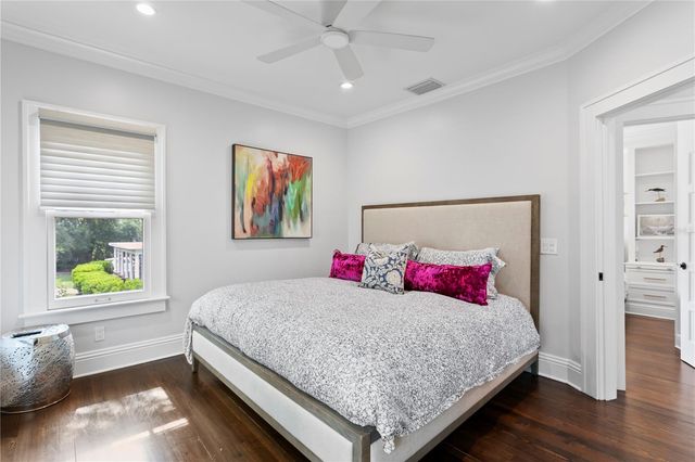 2523 W SUNSET DRIVE, Tampa, FL 33629