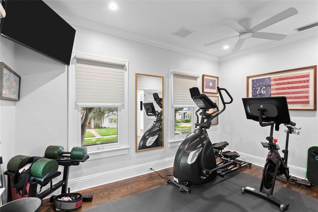 2523 W SUNSET DRIVE, Tampa, FL 33629