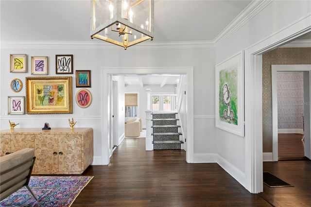 2523 W SUNSET DRIVE, Tampa, FL 33629