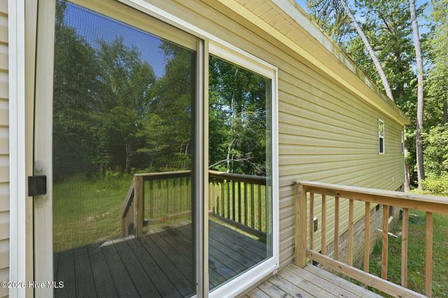 108 Pine Valley Lane, West End, NC 27376